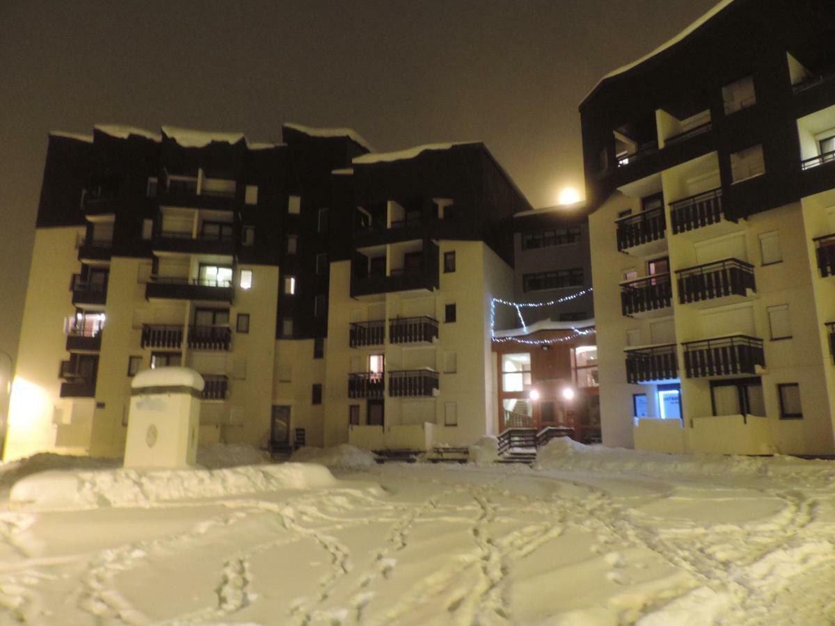 Appartement Les Menuires - 4 Personnes A 20 M Des Pistes 圣马丁德贝尔维尔 外观 照片